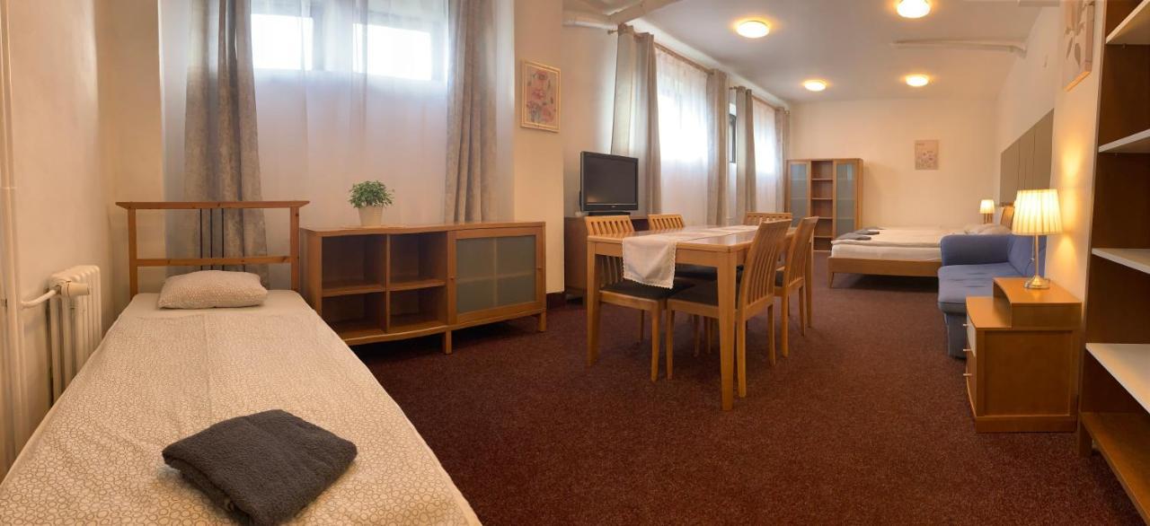 Holiday Park Vrchlabi - Lisci Farma ภายนอก รูปภาพ