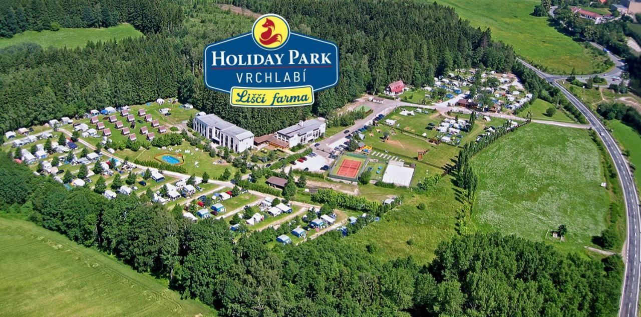 Holiday Park Vrchlabi - Lisci Farma ภายนอก รูปภาพ